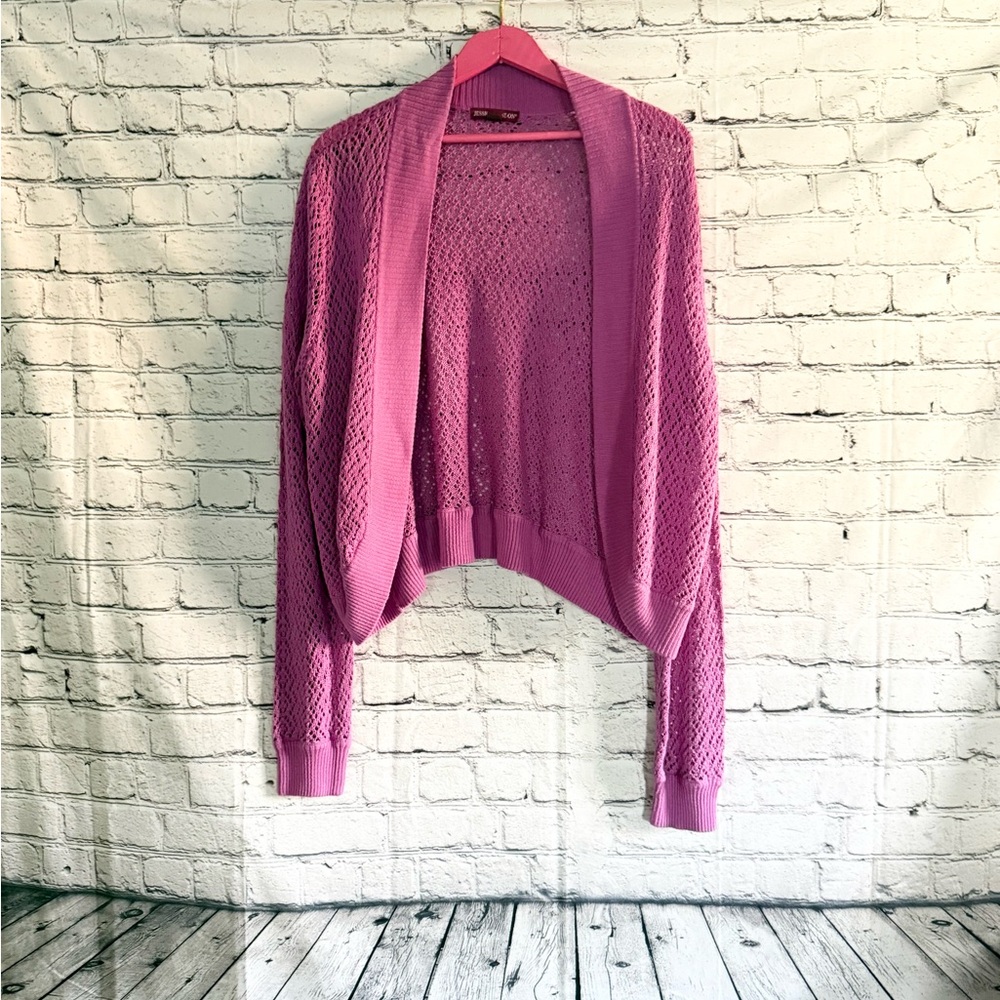 JESSICA LONDON. Mauve crochet crop cardigan size 22